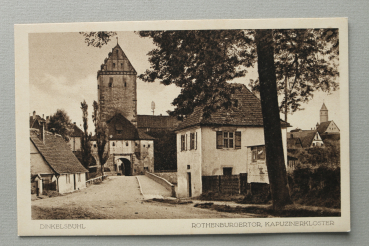 AK Dinkelsbühl / 1920-1940 / Rothenburgerthor / Kapuzinerkloster / Strassenansicht